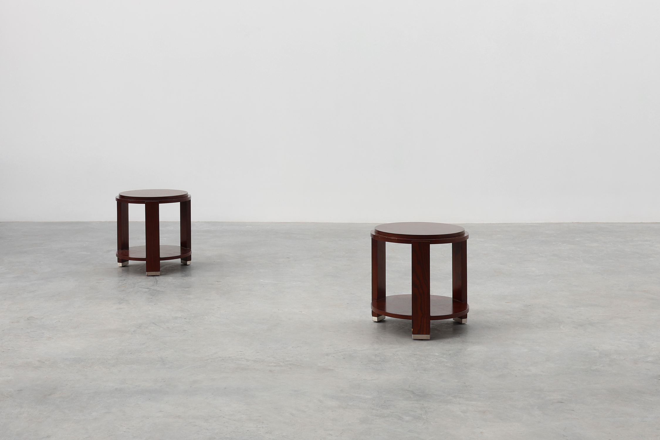 Pair of 2 round side tables in wood with metal, Belgium ca. 1980thumbnail